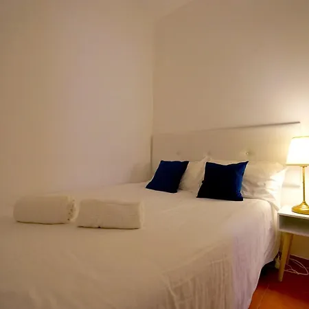 Cruz Cozy Lisboa